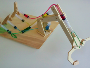 Hydraulic Claw Arm